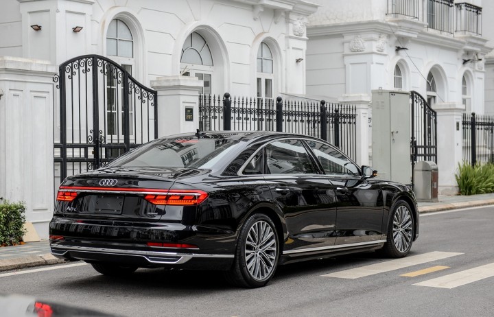 a 7